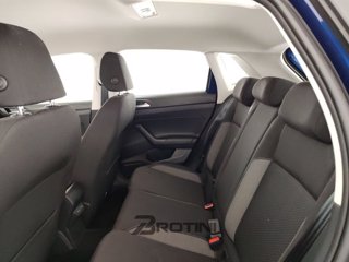 VOLKSWAGEN Polo 1.0 TSI Life 9
