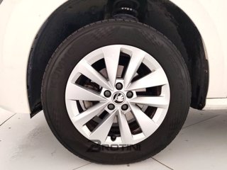 SKODA Kamiq 1.0 TSI 95cv Ambition 5
