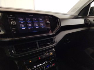 VOLKSWAGEN T-Cross 1.0 TSI 81kW Sport 11