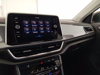 VOLKSWAGEN T-Roc 1.0 TSI Style 11