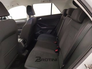 VOLKSWAGEN T-Roc 1.0 TSI Style 9
