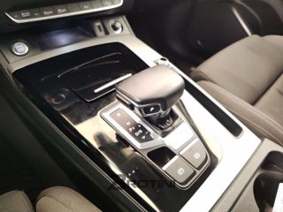 AUDI Q5 Sportback 40 TDI S Line quattro S tronic 11