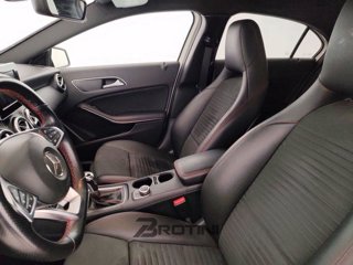 MERCEDES Classe A 180 d Premium 8