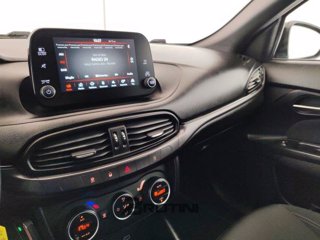 FIAT Tipo 1.4 95cv 6M Sport 12