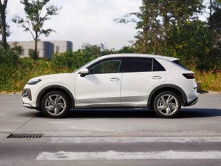 VOLKSWAGEN T-Roc 1.5 eTSI ACT DSG Style 1