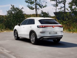 VOLKSWAGEN T-Roc 1.5 eTSI ACT DSG Style 2