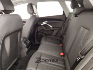 AUDI Q5 TDI 150kW quattro S tronic S Line 11