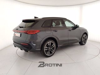AUDI Q5 TDI 150kW quattro S tronic S Line 2