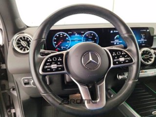 MERCEDES GLB 200 d Advanced 13