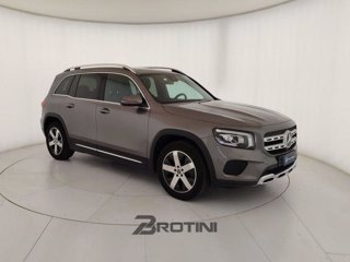 MERCEDES GLB 200 d Advanced 3