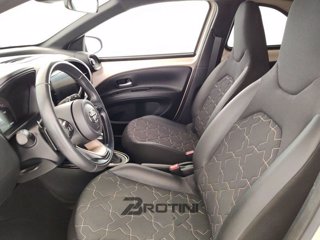 TOYOTA Aygo X 1.0B (72 CV) Lounge Air S-CVT 6
