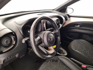 TOYOTA Aygo X 1.0B (72 CV) Lounge Air S-CVT 7