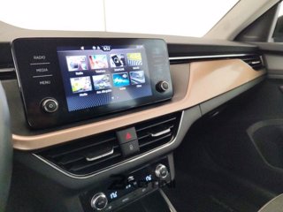 SKODA Kamiq 1.0 TSI 95cv BLACK DOTS 11