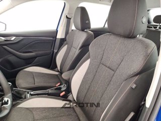 SKODA Kamiq 1.0 TSI 95cv BLACK DOTS 8