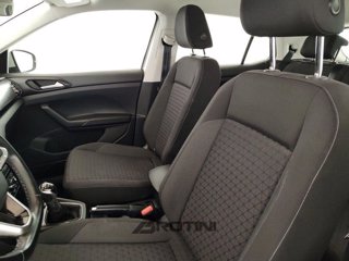 VOLKSWAGEN T-Cross 1.0 TSI Style 8