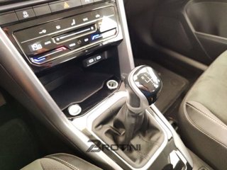 VOLKSWAGEN T-Roc 1.5 TSI ACT Style 10
