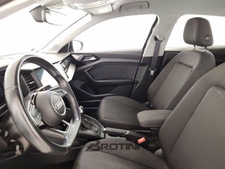 AUDI A1 Sportback 30 TFSI S tronic Admired 8