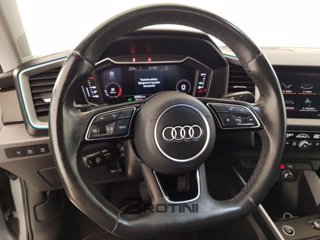 AUDI A1 Sportback 30 TFSI S tronic Identity Black 10