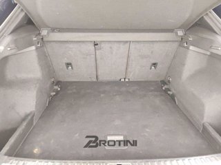 AUDI Q3 35 TDI quattro S tronic Business Advanced 15
