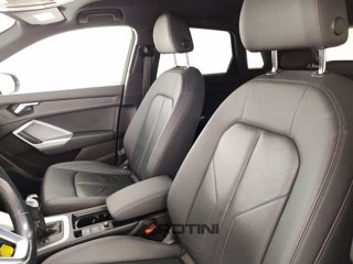 AUDI Q3 35 TDI quattro S tronic Business Advanced 7