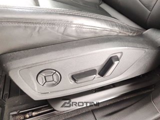 AUDI Q3 35 TDI quattro S tronic Business Advanced 8