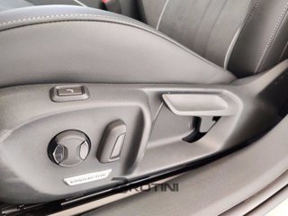 VOLKSWAGEN Passat 1.5 etsi act Business 150cv dsg 9