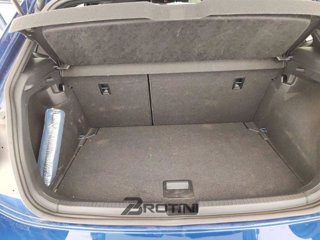 VOLKSWAGEN Polo 1.0 tsi R-Line 95cv 10