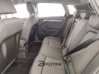 AUDI A3 Sedan 30 1.0 tfsi Business Advanced 9