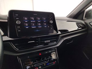 VOLKSWAGEN T-Roc 1.0 TSI Style 10