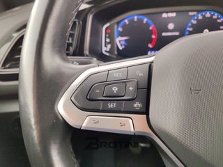 VOLKSWAGEN T-Roc 1.0 TSI Style 12