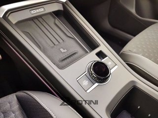 VOLKSWAGEN T-Roc 1.5 etsi R-Line 150cv dsg 11