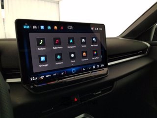 VOLKSWAGEN T-Roc 1.5 etsi R-Line 150cv dsg 13