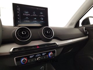AUDI Q2 35 2.0 tdi S line edition s-tronic 12
