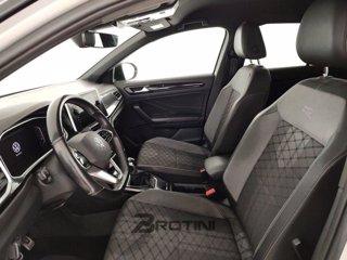 VOLKSWAGEN T-Roc 1.5 tsi R-Line 6