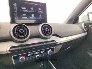 AUDI Q2 30 2.0 tdi S line edition 12