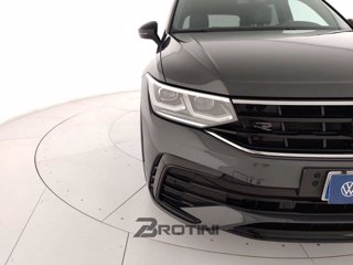 VOLKSWAGEN Tiguan 1.5 tsi R-Line 150cv dsg 4