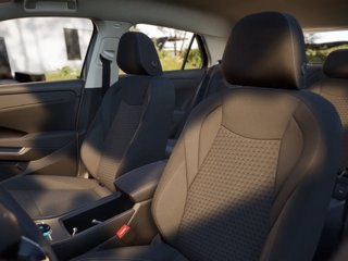 VOLKSWAGEN T-Roc 1.5 eTSI ACT DSG Life 6
