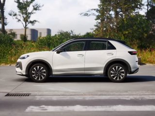 VOLKSWAGEN T-Roc 1.5 eTSI ACT DSG Life 1