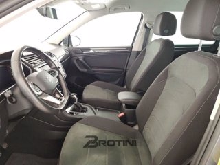 VOLKSWAGEN Tiguan 2.0 tdi Elegance 150cv dsg 6
