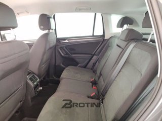 VOLKSWAGEN Tiguan 2.0 tdi Elegance 150cv dsg 9