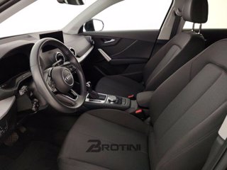 AUDI Q2 30 2.0 tdi Business 6