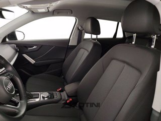 AUDI Q2 30 2.0 tdi Business 8