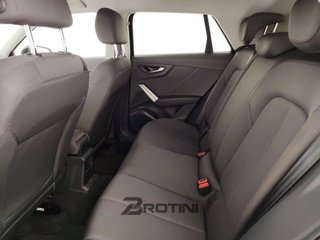 AUDI Q2 30 2.0 tdi Business 9