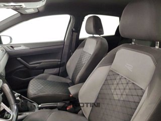 VOLKSWAGEN Polo 1.0 tsi R-Line 95cv 8