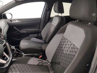 VOLKSWAGEN Taigo 1.5 tsi R-Line 150cv dsg 9