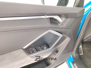 AUDI Q3 35 2.0 tdi S line edition s-tronic 9