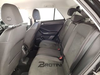 VOLKSWAGEN T-Roc 1.0 tsi Style 110cv 9