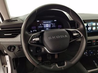 SKODA Kamiq 1.0 tsi Black Dots 95cv 12