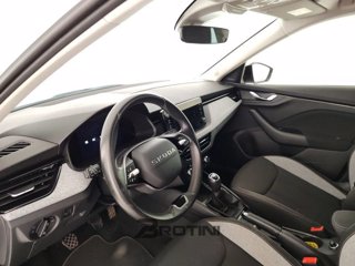SKODA Kamiq 1.0 tsi Black Dots 95cv 7