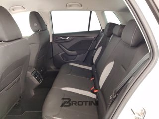 SKODA Kamiq 1.0 tsi Black Dots 95cv 9